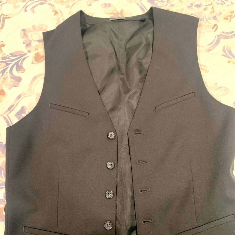 Express vest